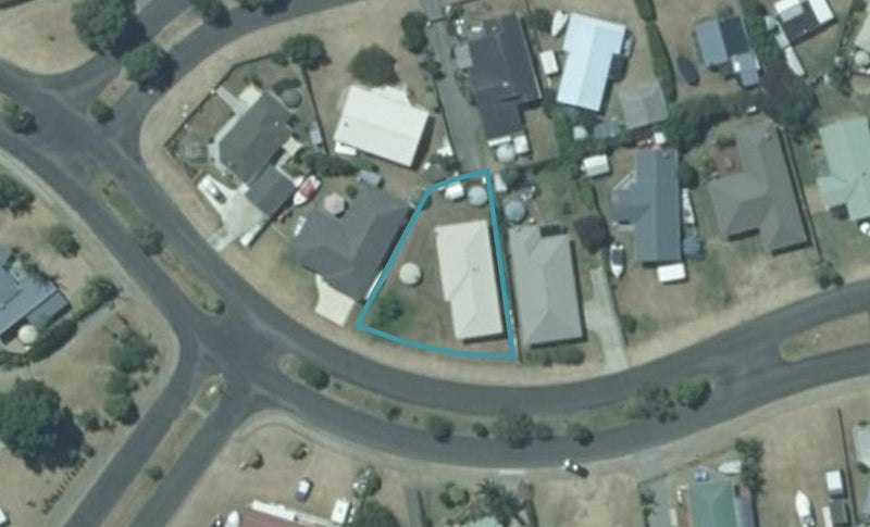 31 Charles Green Drive, Cooks Beach, Whitianga - Carousel 1