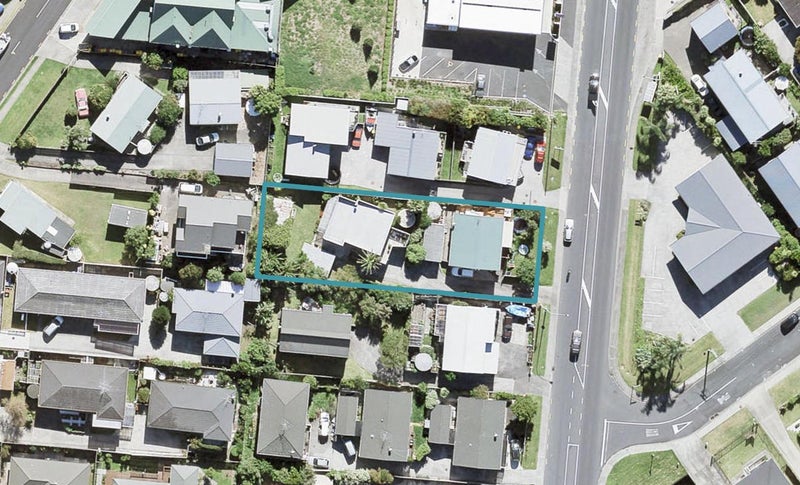 1/930 Whangaparaoa Road, Manly, Whangaparāoa - Carousel 1