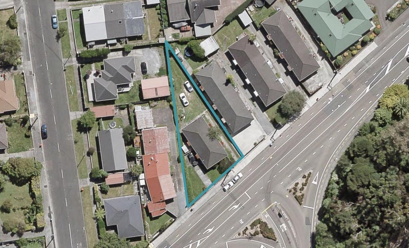 1/1001 Fergusson Drive, Ebdentown, Upper Hutt - Carousel 1