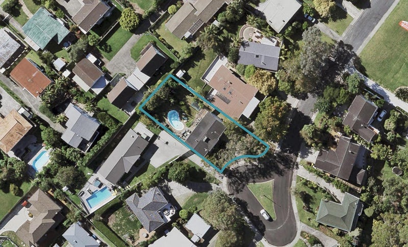 5 Anakiwa Place, Milford, Auckland - Carousel 1