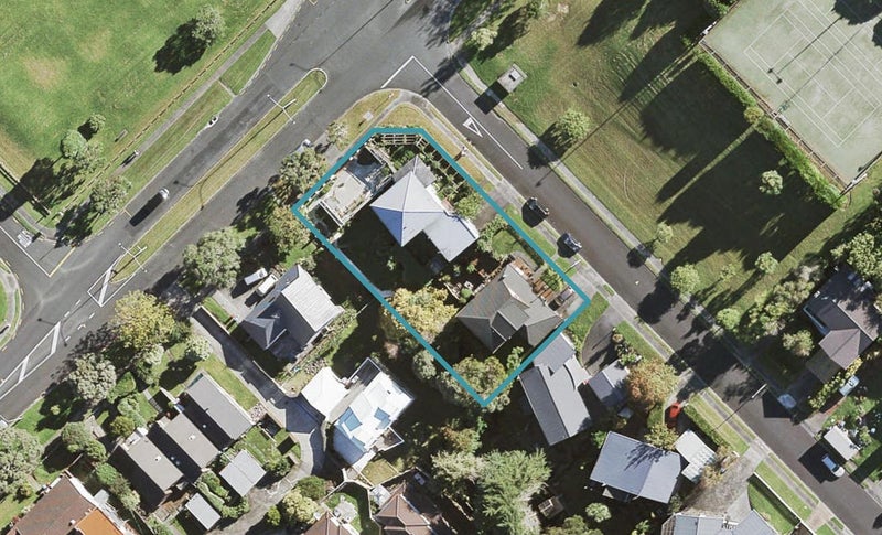 60 Oriana Avenue, Lynfield, Auckland - Carousel 1