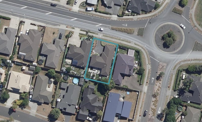 21 Thomas Road, Huntington, Hamilton - Carousel 1