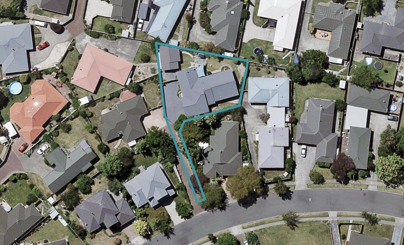 66 Whiting Crescent, Greenmeadows, Napier - Carousel 1