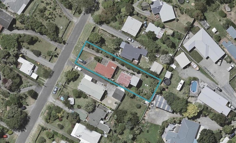 29 Dale Road, Raumati South, Paraparaumu - Carousel 1