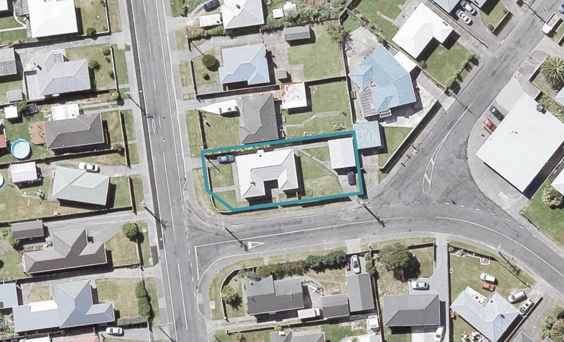 60 Wise Street, Wainuiomata, Lower Hutt - Carousel 1