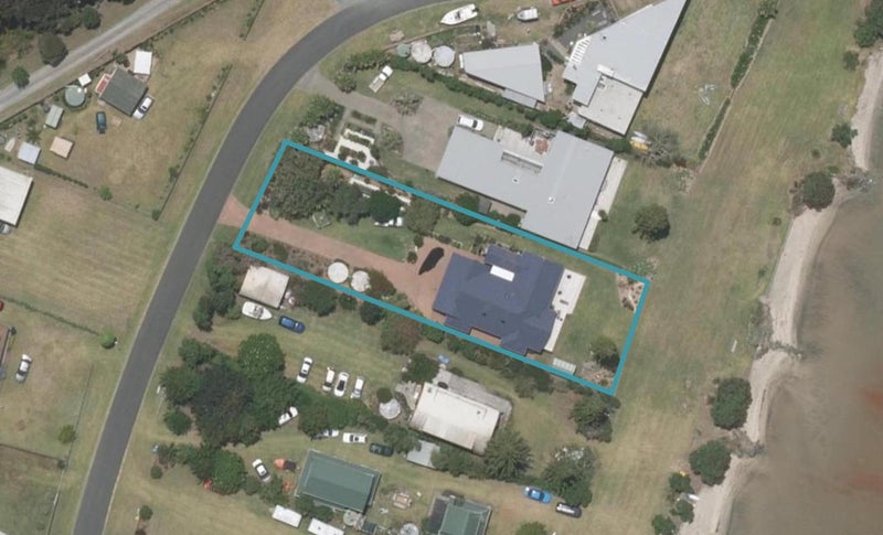 49 Lincoln Street, Mangawhai Heads, Mangawhai - Carousel 1