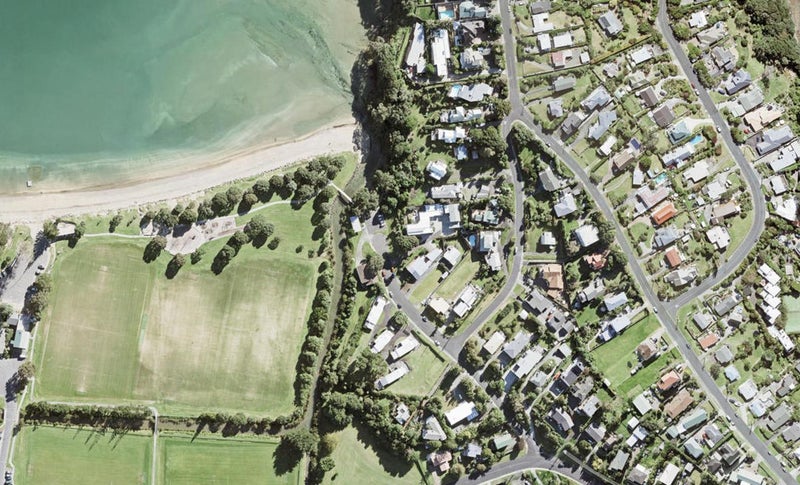147 Stanmore Bay Road, Stanmore Bay, Whangaparaoa - Carousel 1