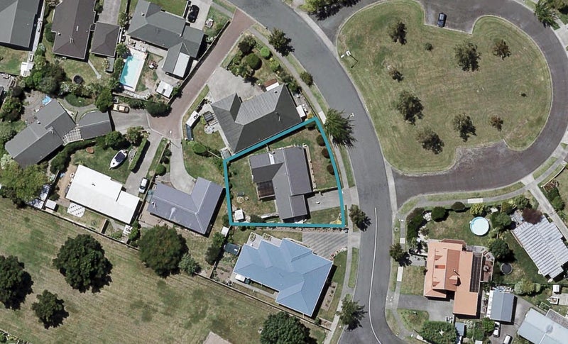 29 Whiting Crescent, Greenmeadows, Napier - Carousel 1