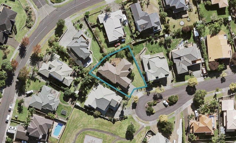 15 Tornado Place, West Harbour, Auckland - Carousel 1