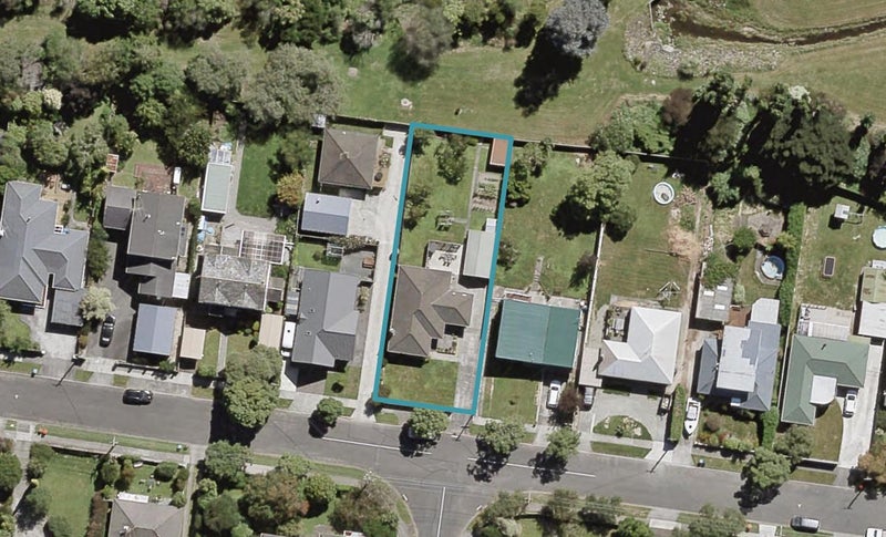 41 Hudson Avenue, Ebdentown, Upper Hutt - Carousel 1
