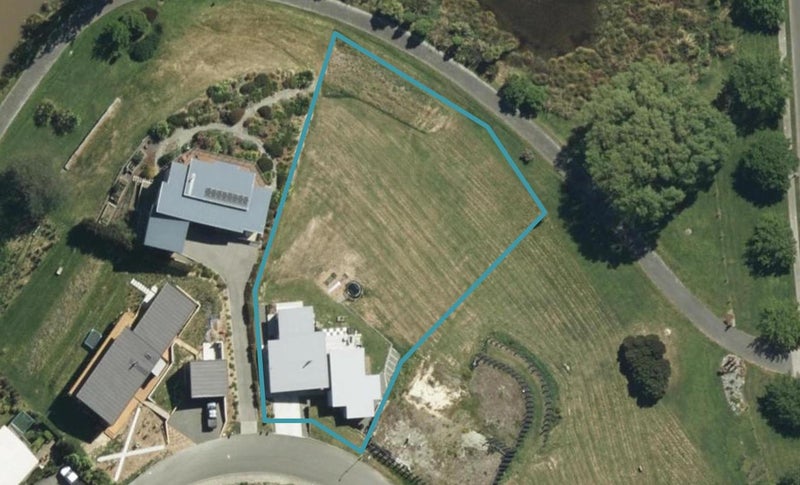 10 Lake View Place, Blenheim - Carousel 1