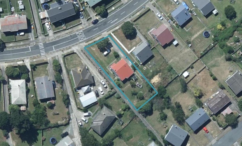 26 Corinna Street, Waitangirua, Porirua - Carousel 1