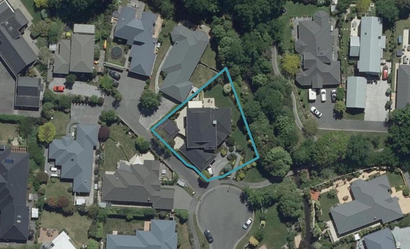 33 Sharnbrook Lane, Casebrook, Christchurch - Carousel 1