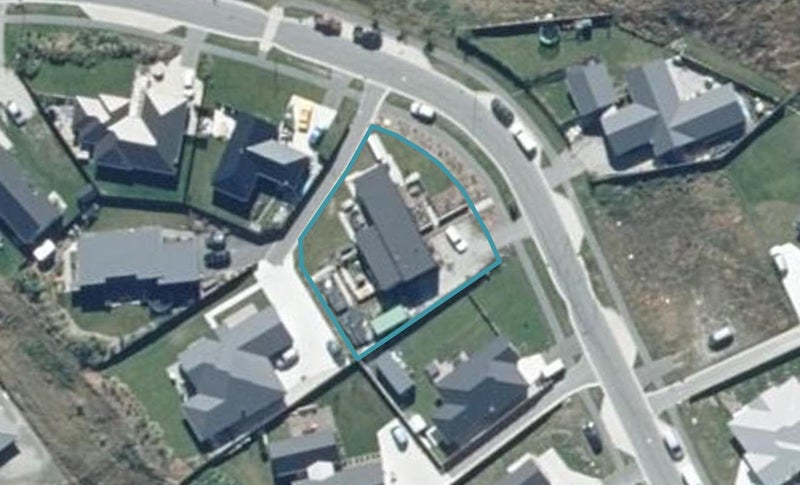 32 Toni's Terrace, Lower Shotover, Queenstown - Carousel 1