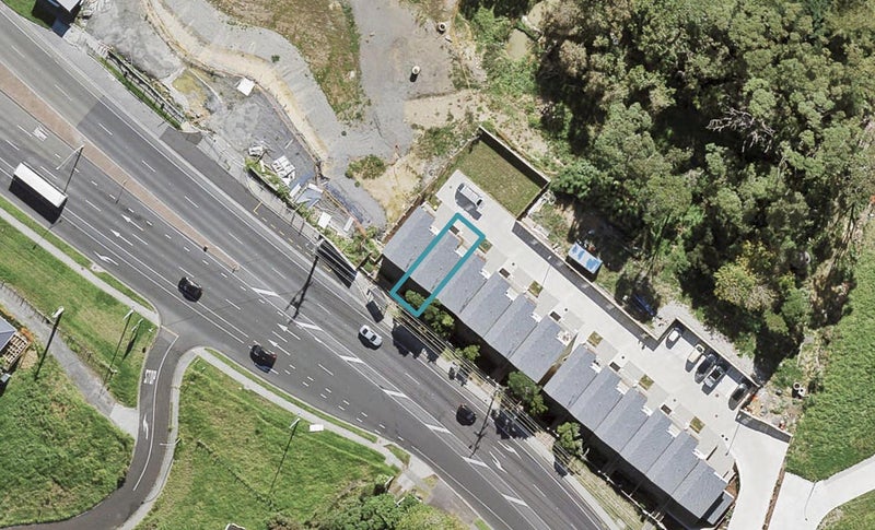 2/147 Albany Highway, Unsworth Heights, Auckland - Carousel 1
