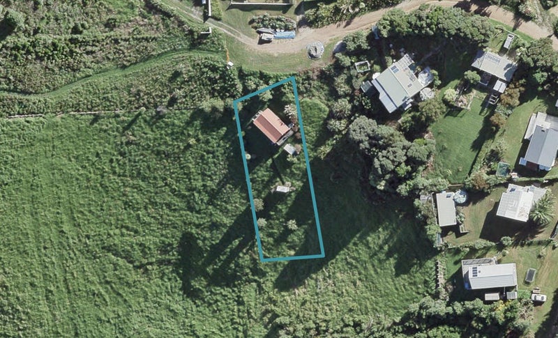 9 Askew Avenue, Rakino Island, Auckland - Carousel 1
