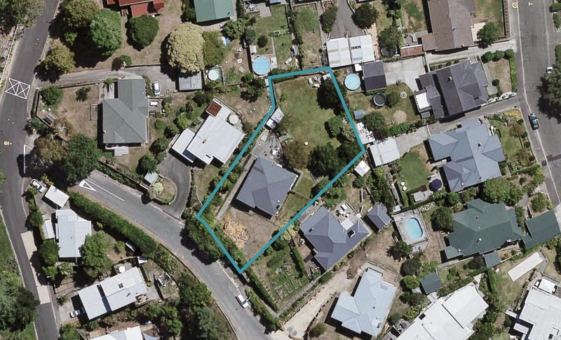 49 Guys Hill Road, Hospital Hill, Napier - Carousel 1