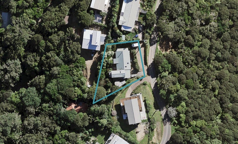 106 Trig Hill Road, Onetangi, Waiheke Island - Carousel 1