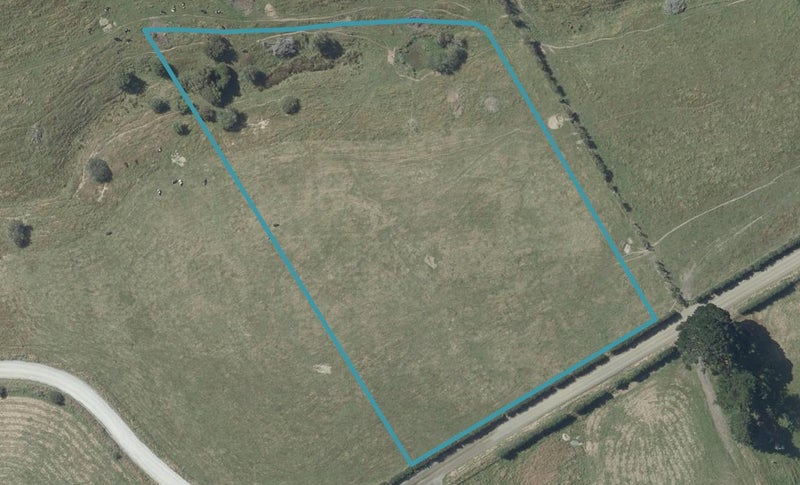 200A Green Island Bush Road, Waldronville, Dunedin - Carousel 1