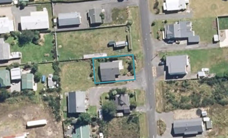 7 Mackenzie Street, WAIMARINO, OWHANGO - Carousel 1