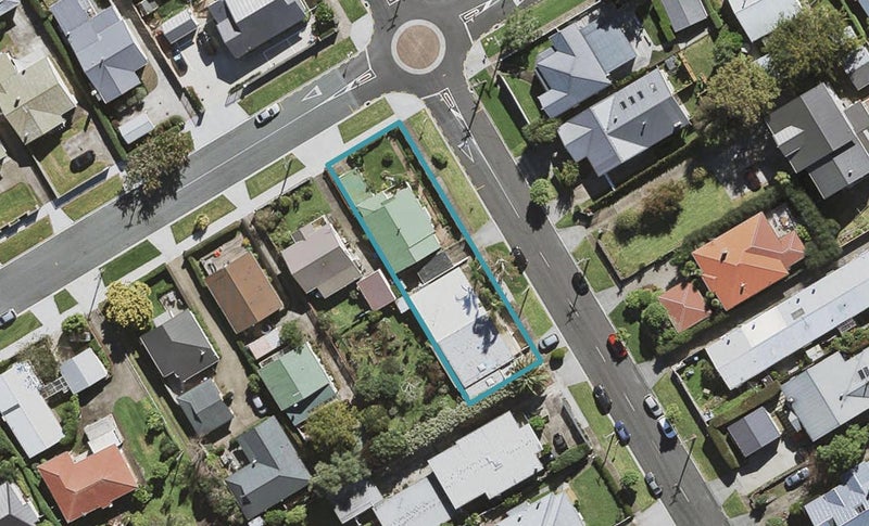 2/68 Mariri Road, Onehunga, Auckland - Carousel 1