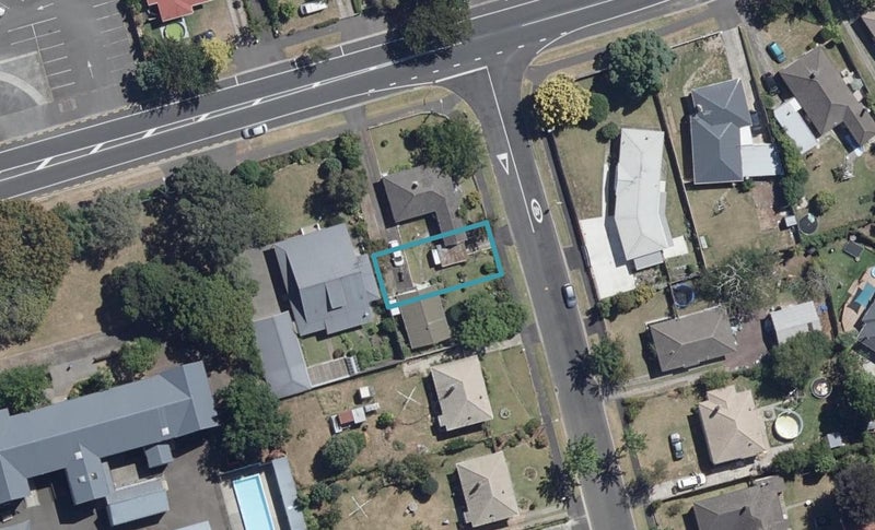 59B Kenney Crescent, Fairfield, Hamilton - Carousel 1