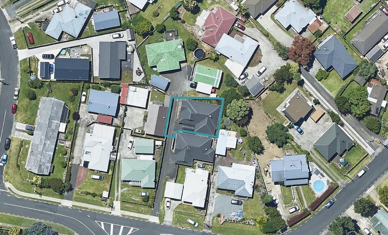 59C Clarke Street, Gate Pa, Tauranga - Carousel 1
