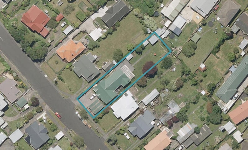 5 Jellicoe Street, Whanganui East, Whanganui - Carousel 1