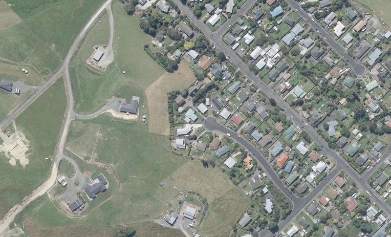 25 Delphic Street, Sawyers Bay, Port Chalmers - Carousel 1