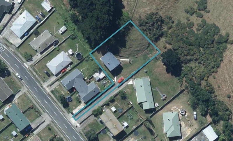 98B Corinna Street, Waitangirua, Porirua - Carousel 1