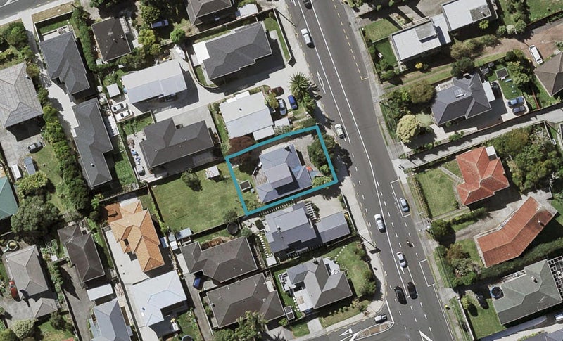 88 Forrest Hill Road, Forrest Hill, Auckland - Carousel 1