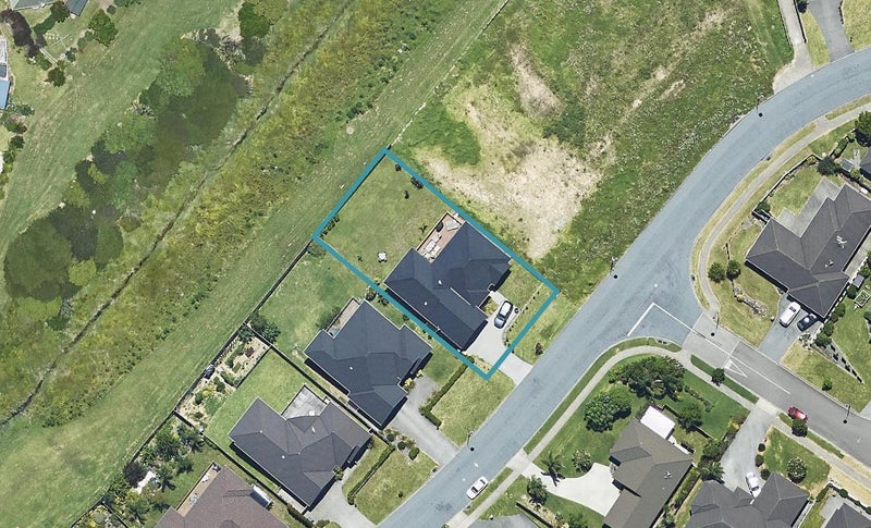 23 Te Otinga Place, Pyes Pa, Tauranga - Carousel 1