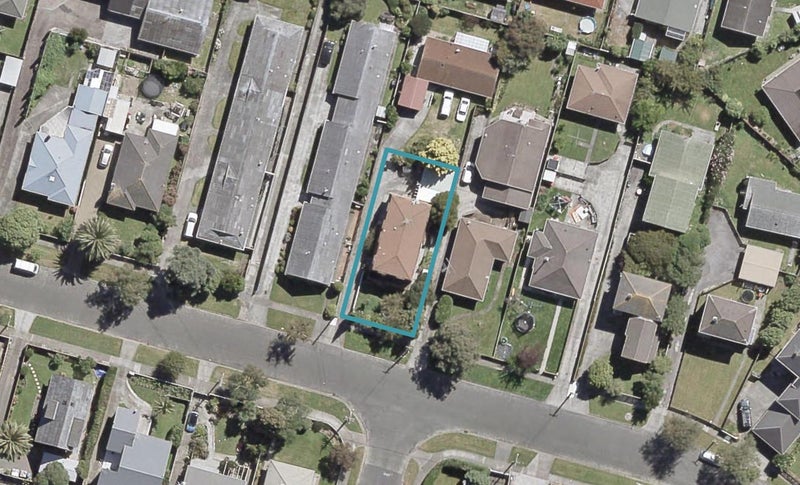 53 Gordon Street, Avalon, Lower Hutt - Carousel 1