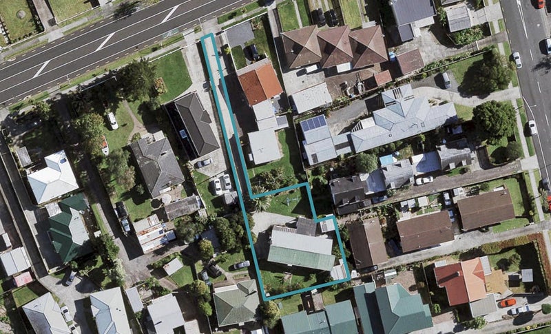 18A Browns Road, Manurewa, Auckland - Carousel 1