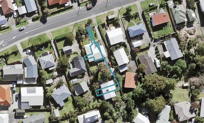 8/5 Eskdale Road, Birkdale, Auckland - Carousel 1