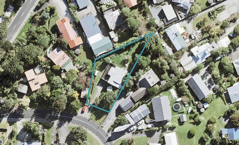 2 Stillwater Crescent, Stillwater, Silverdale - Carousel 1