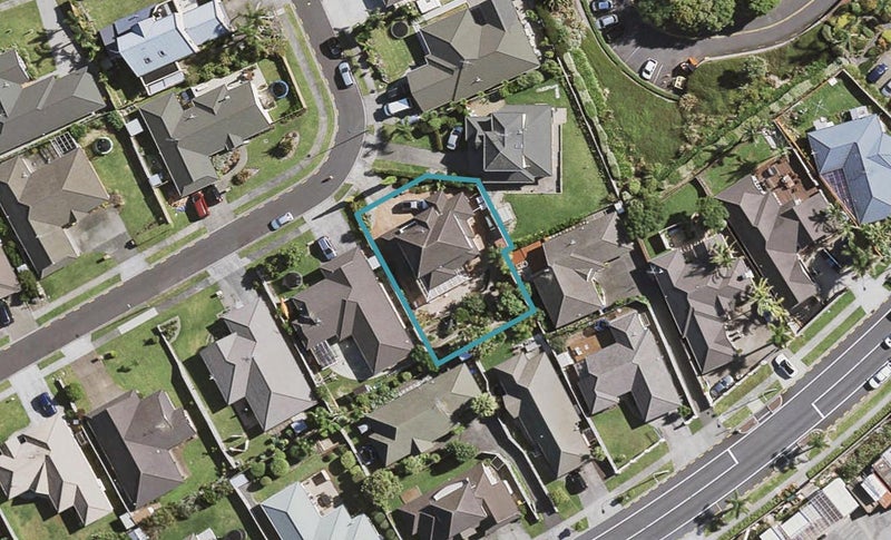 40 Norman Close, The Gardens, Auckland - Carousel 1