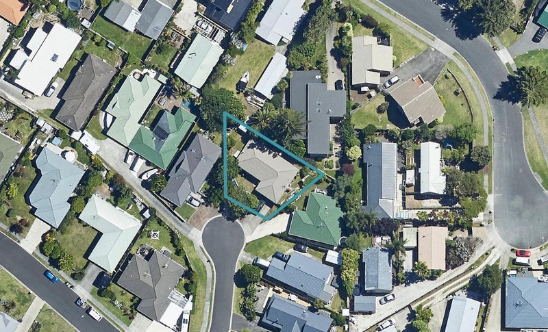 38 Webb Place, Papamoa Beach, Papamoa - Carousel 1