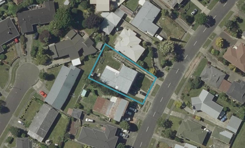 44 Wikiriwhi Crescent, Awapuni, Palmerston North - Carousel 1