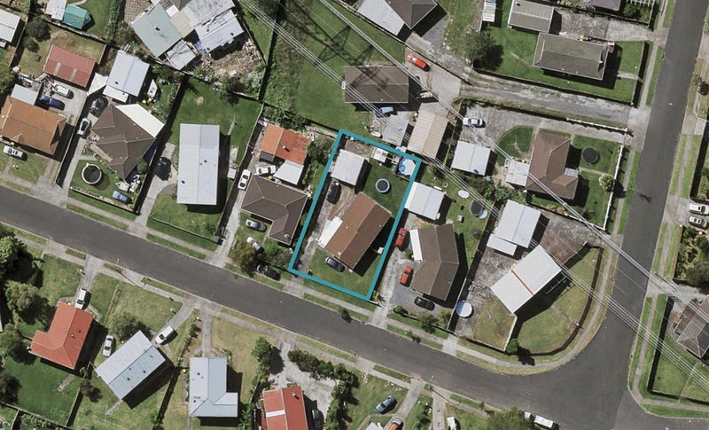 21 Darnell Crescent, Clover Park, Auckland - Carousel 1