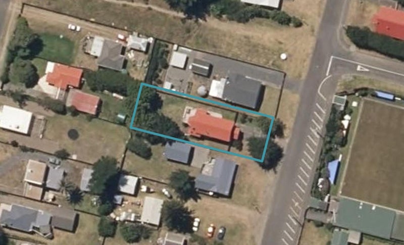 91 Park Avenue, Waitārere Beach, Levin - Carousel 1