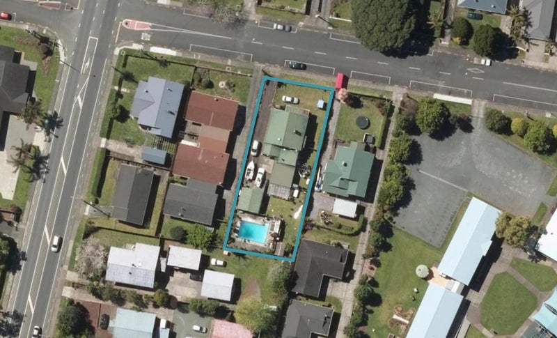17 Percy Street, Kensington, Whangarei - Carousel 1