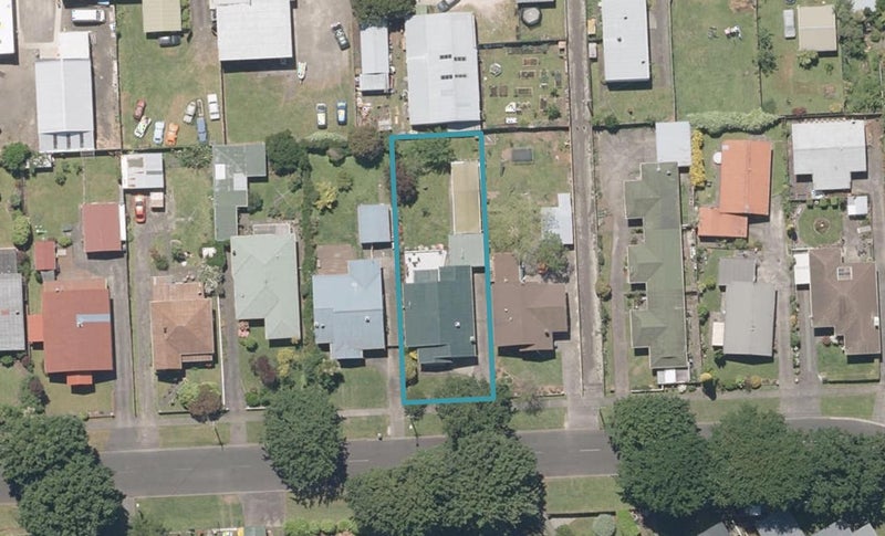 23 Fromont Street, Whanganui East, Whanganui - Carousel 1