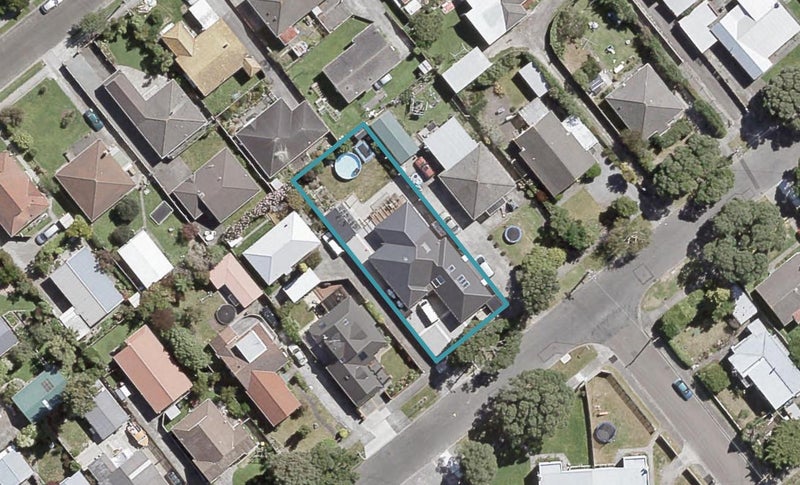 13 Bauchop Road, Waterloo, Lower Hutt - Carousel 1