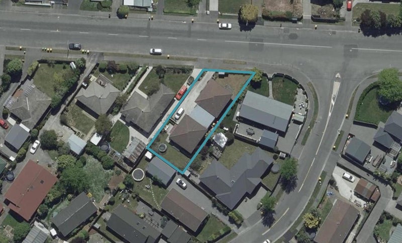 2/72 Winters Road, Redwood, Christchurch - Carousel 1