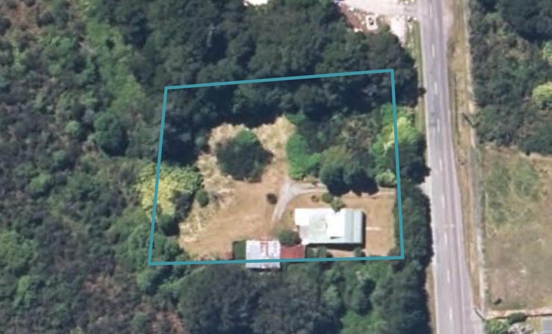 69 Main Road, Blackball, Greymouth - Carousel 1