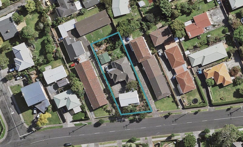 24 Grande Vue Road, Hillpark, Auckland - Carousel 1