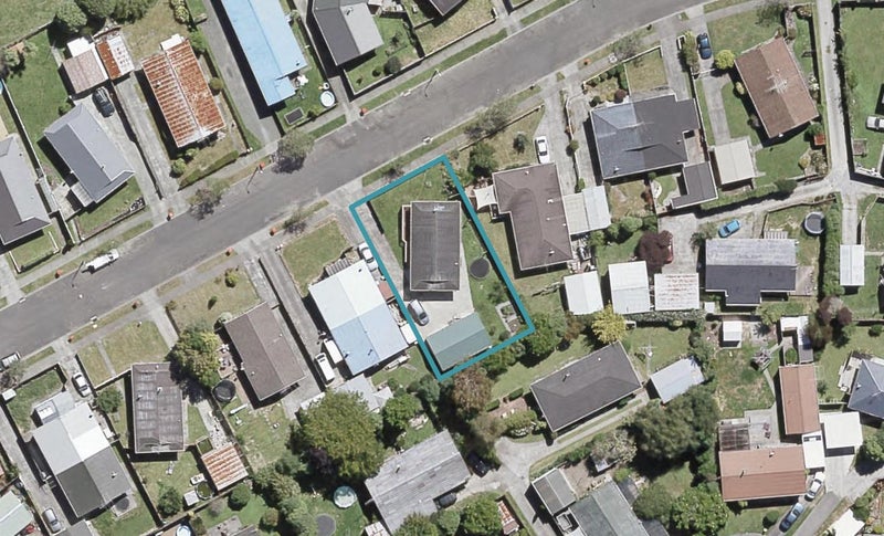 40 Hartford Crescent, Totara Park, Upper Hutt - Carousel 1