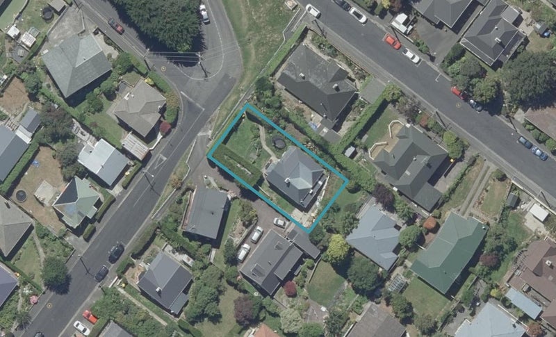 84 Walton Street, Kaikorai, Dunedin - Carousel 1