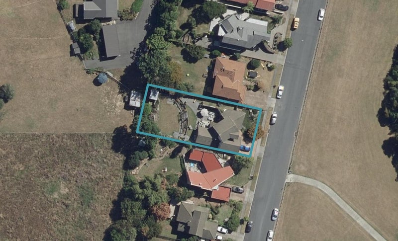 56 Melva Street, Dinsdale, Hamilton - Carousel 1